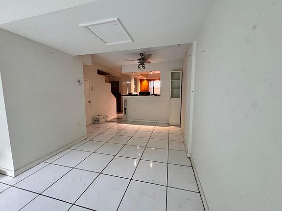 4th image of 801 W Oakland Park Boulevard #C6