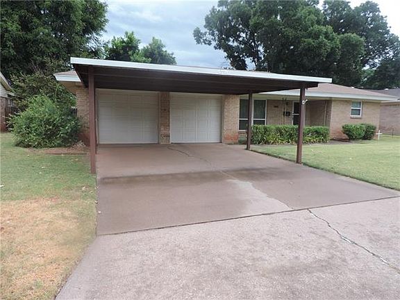 3rd image of 1917 Meadowbrook Dr