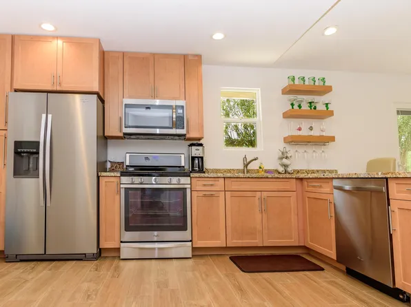 941 N Constitution Dr, Tucson, AZ 85748