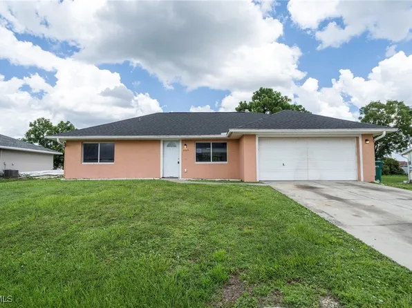 4306 11th St SW, Lehigh Acres, FL 33976