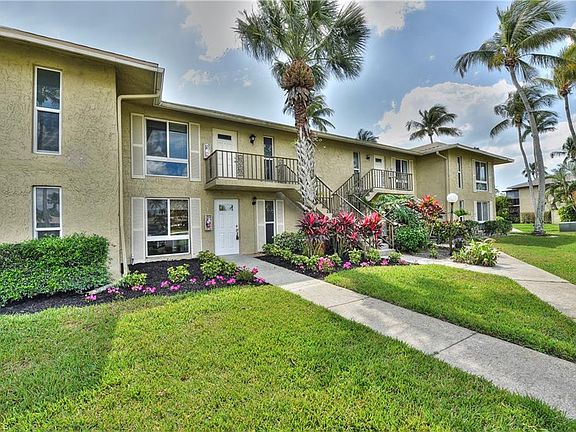 4th image of 96 Glades Blvd APT 3