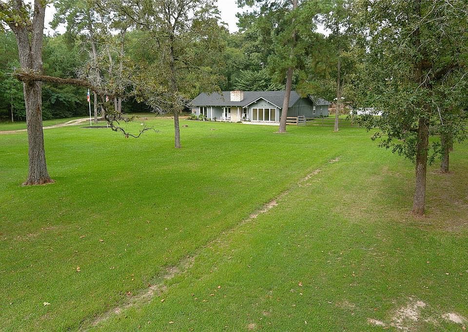 1st image of 20106 E Lakeshore Dr