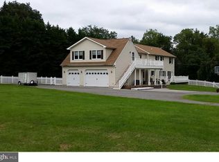 200 Possum Park Rd, Newark, DE 19711