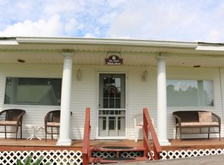 17 Easy St, Picayune, MS 39466