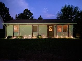 8955 W Hinds Rd, Bloomington, IN 47403