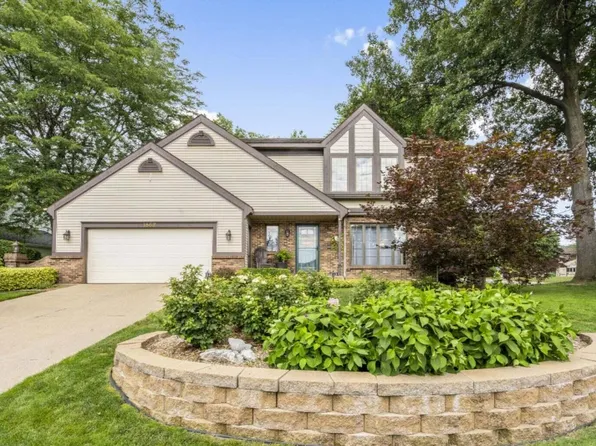 1862 Sunvale Dr SW, Wyoming, MI 49519