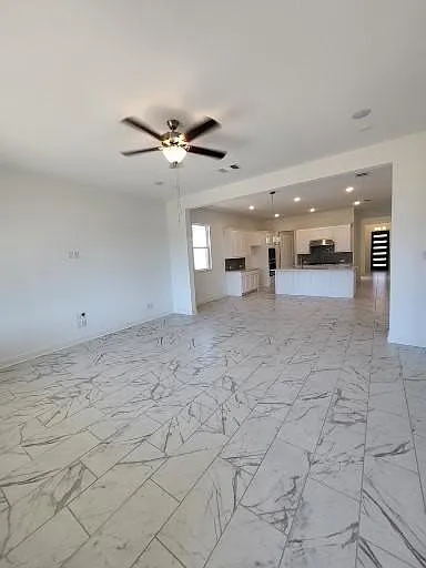 Spacious living room