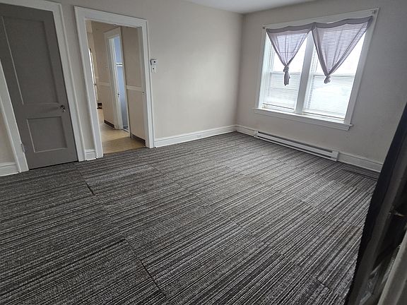 3rd image of 6150 S Grand Blvd #2F