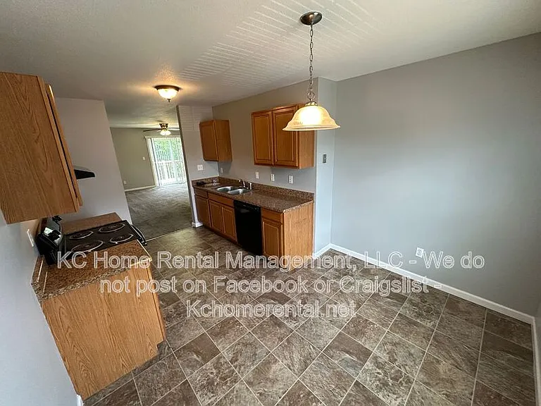 9000 NE 73rd St — Photo 7