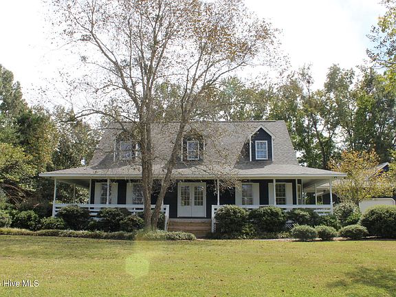 3rd image of 180 N Lakes Drive