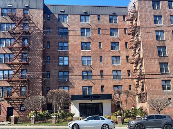 77 Bronx River Road #6H, Yonkers, NY 10704