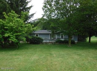 13088 Gleason Rd, Three Rivers, MI 49093