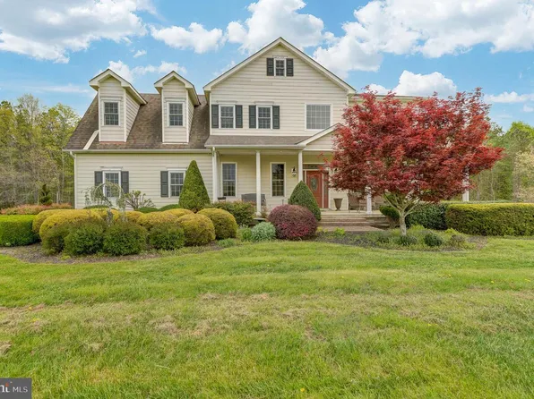 2066 Byrds Mill Rd, Newtown, VA 23126