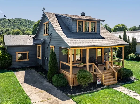 829 Oden St, Confluence, PA 15424