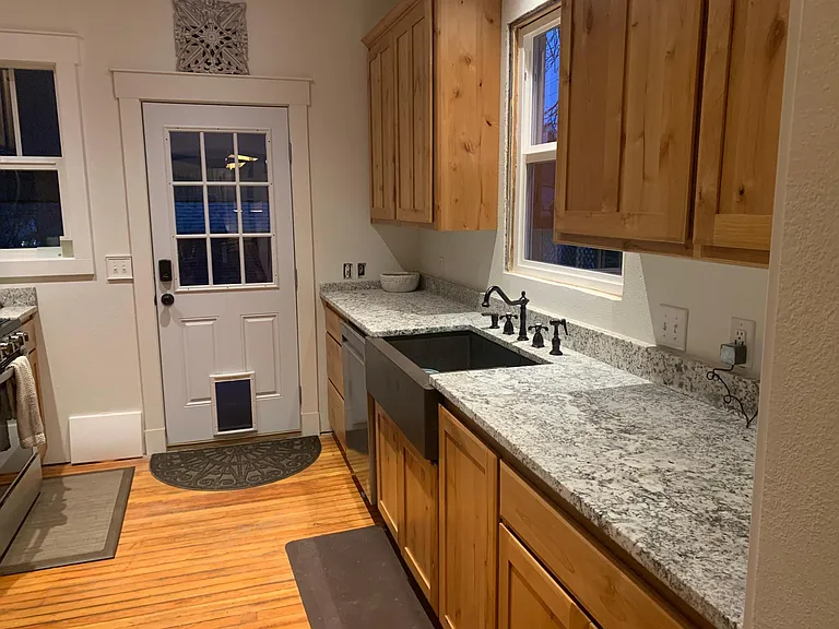 508 E Garden Ave — Photo 5