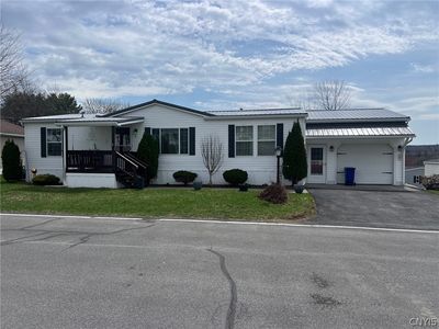 8 Majestic Ln, New Hartford, NY, 13413