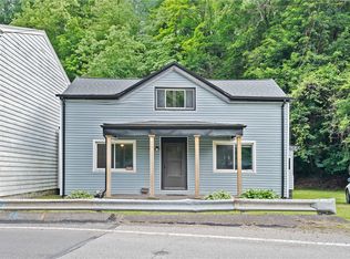 3226 Spring Garden Rd, Pittsburgh, PA 15212