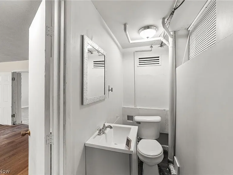 3525 Raymont Blvd — Photo 31