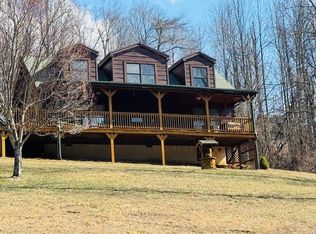 227 Hunters Path, Fancy Gap, VA 24328