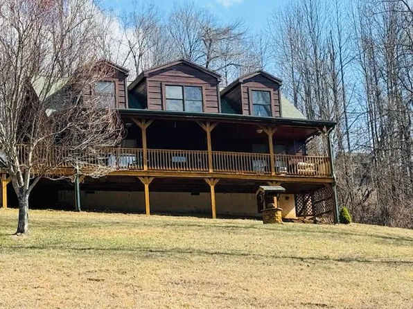 227 Hunters Path, Fancy Gap, VA 24328