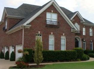 338 Crepe Myrtle Dr, Greer, SC 29651