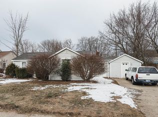 1237 Grant St, Grand Haven, MI 49417