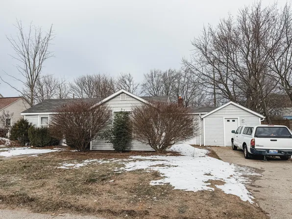 1237 Grant St, Grand Haven, MI 49417