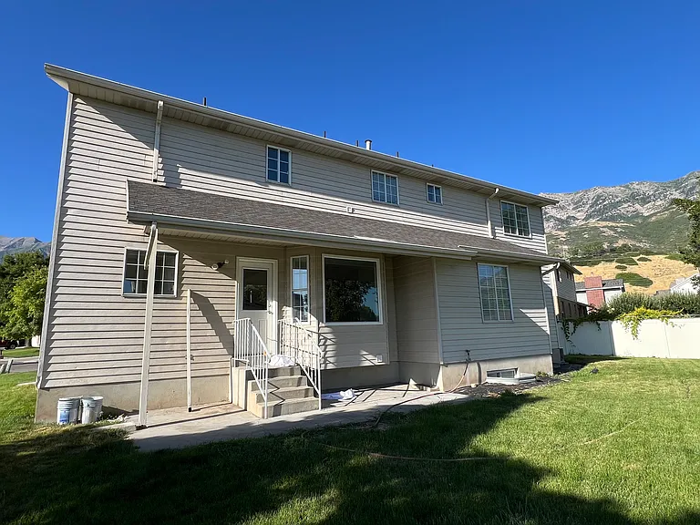 278 E 4840 N — Photo 10
