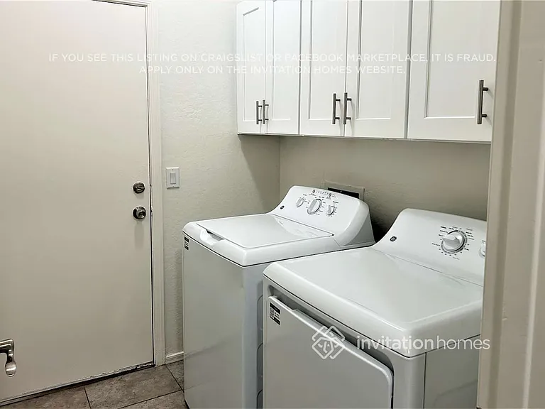 1683 W Matthews Dr — Photo 15