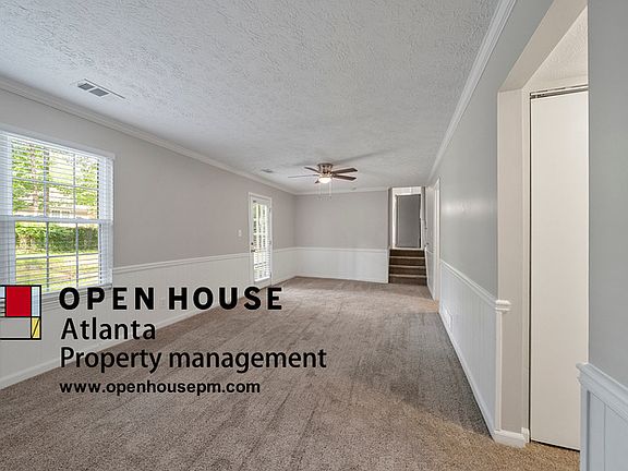 4th image of 460 Barrington Dr W