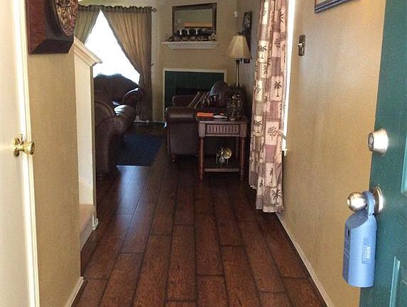 4th image of 730 Oak West Dr