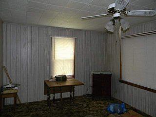 4th image of 2400 N Macedonia Ave