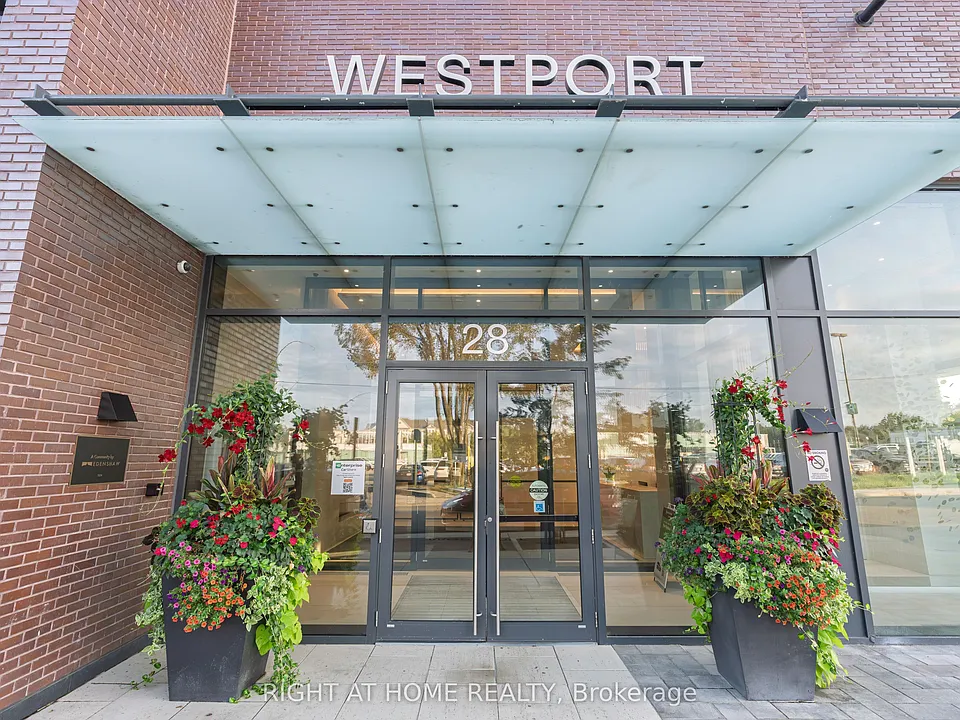 28 Ann St #1204