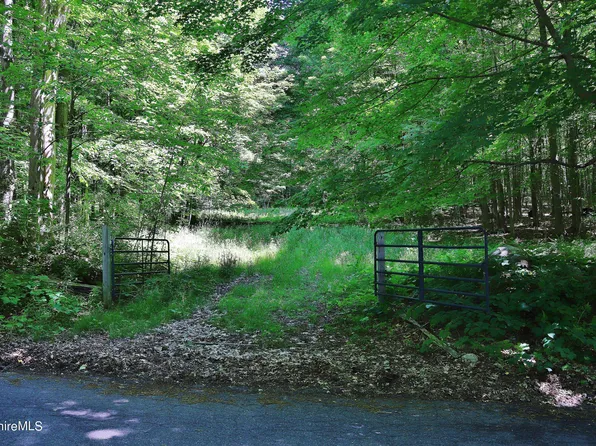 0 Oak Hl, North Adams, MA 01247