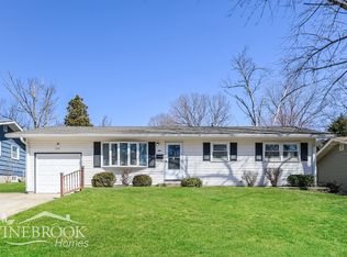 1027 Renshaw Dr, Saint Louis, MO