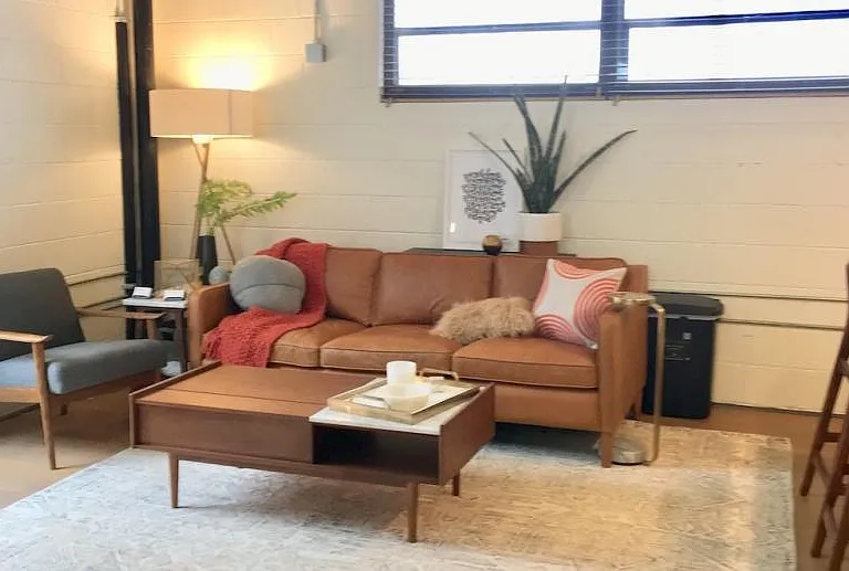 Plant 1 Apartments — Photo 4