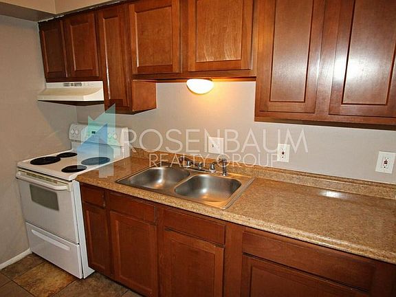 5th image of 1730 E 6th Ave