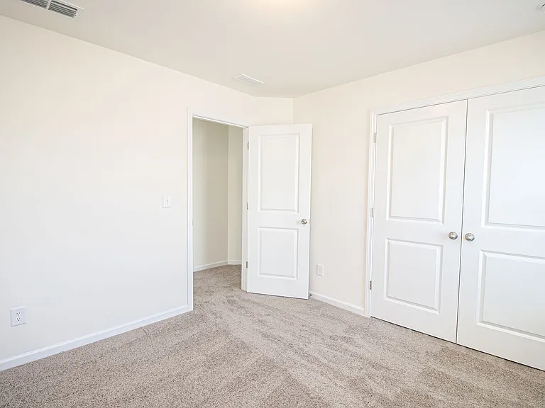1528 Felthorpe Way — Photo 31