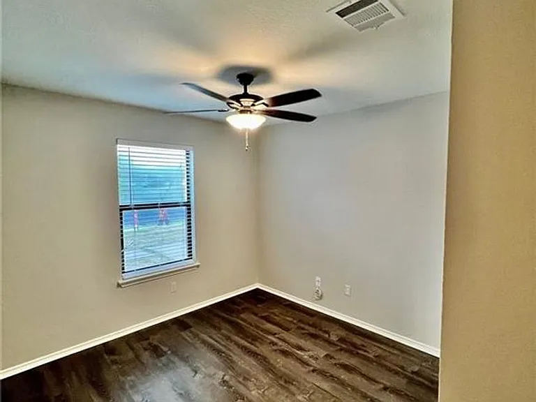 3401 Nocona Cv — Photo 7
