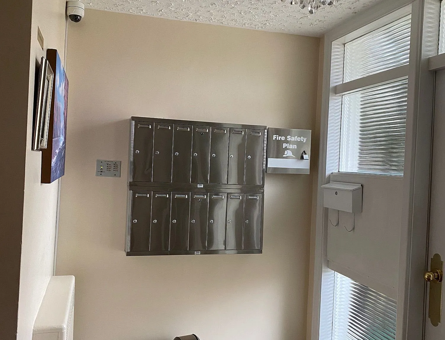 1 bed, $2,290 — Photo 3