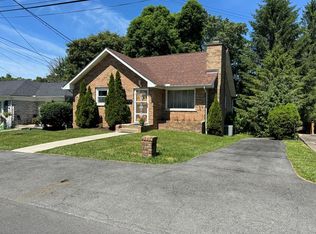 302 Glenn Ave, Beckley, WV 25801