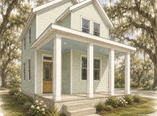 216 Bruce St, Savannah, GA 31406