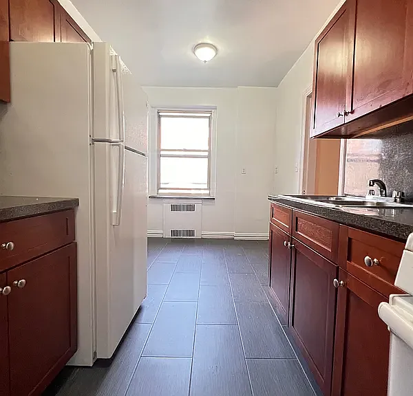 65-20 Booth St #3G — Photo 3