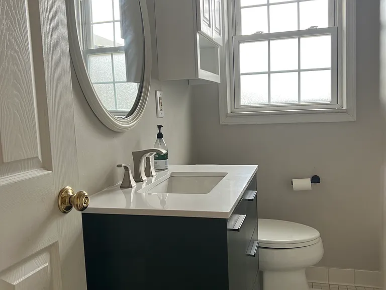 9501 Shanna Dr — Photo 16