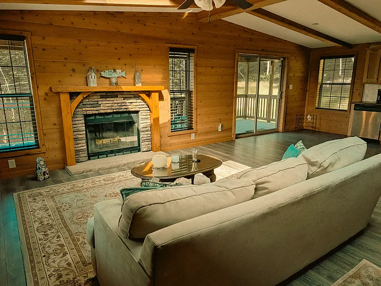 91 White Roe Lake Rd — Photo 3