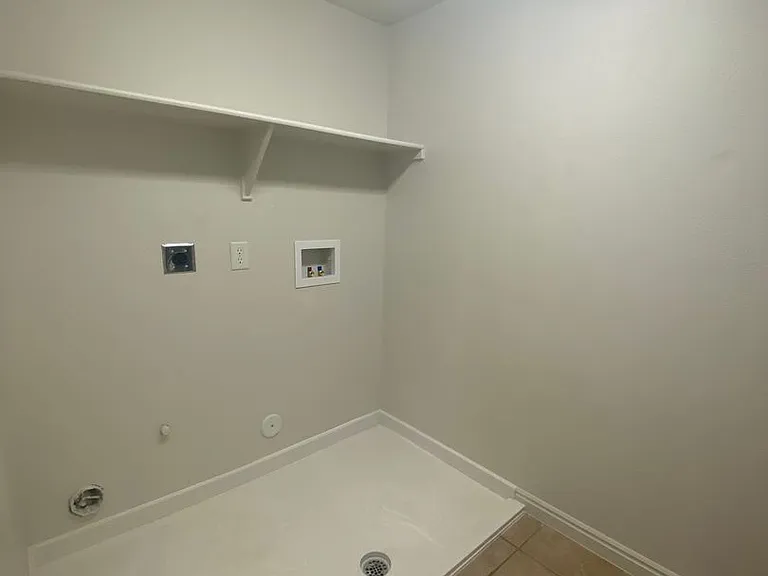 1301 Indian Hills Woodbridge #48 — Photo 13