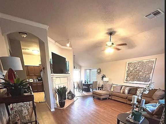 3rd image of 3049 NW 182nd Ter