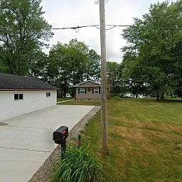 Lilac Drive Walkerton In — Photo 1
