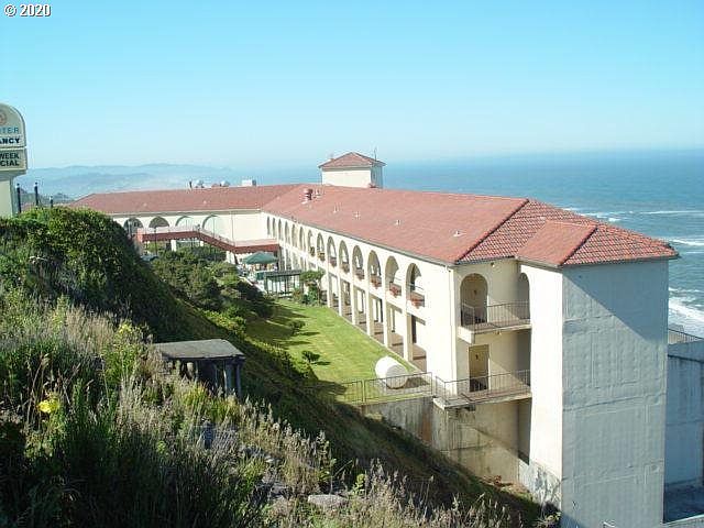 1st image of 4009 SW Highway 101 #930