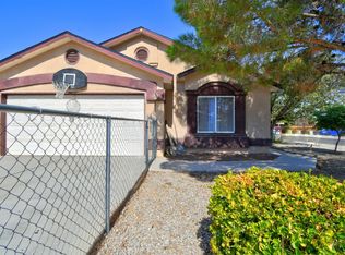 2305 Desertwood Dr SW, Albuquerque, NM 87121